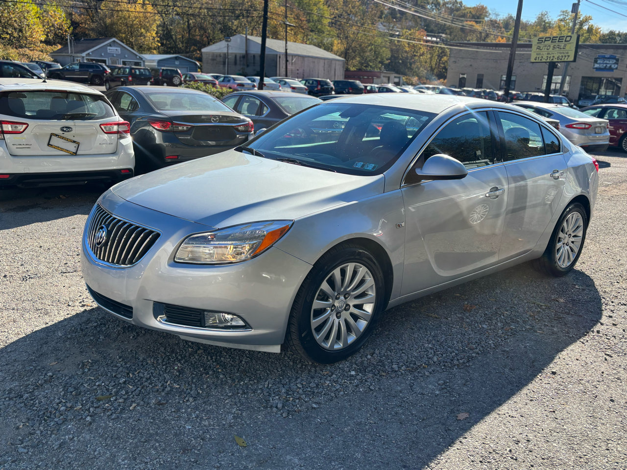 Used 2011 Buick Regal CXL w/ RL3 Preferred Equipment Group image 2