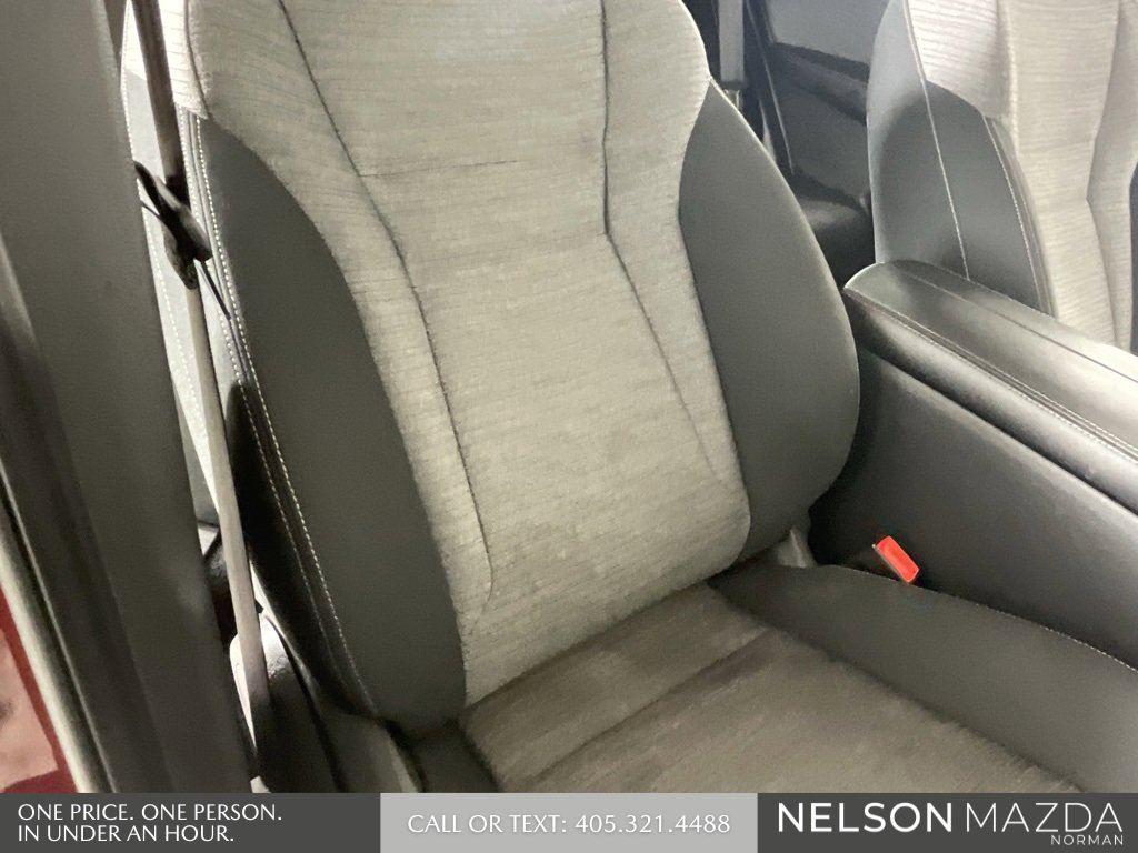 Used 2021 Nissan Rogue SV image 27