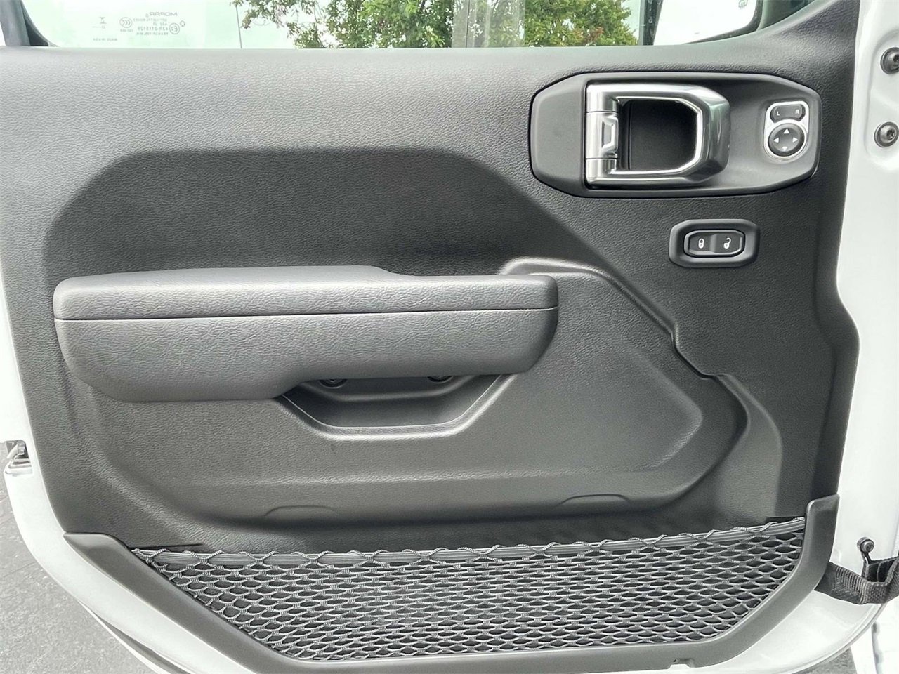 New 2025 Jeep Gladiator Sport image 26