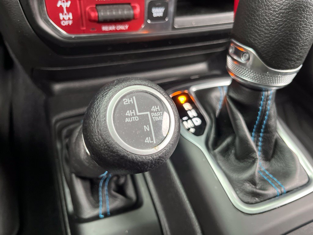 Used 2023 Jeep Wrangler Unlimited Rubicon 4xe w/ Cold Weather Group AWD/4WD image 42