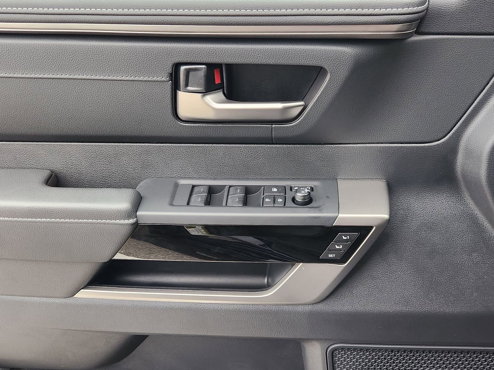 New 2026 Toyota Tundra Limited w/ TRD Off-Road Package image 22