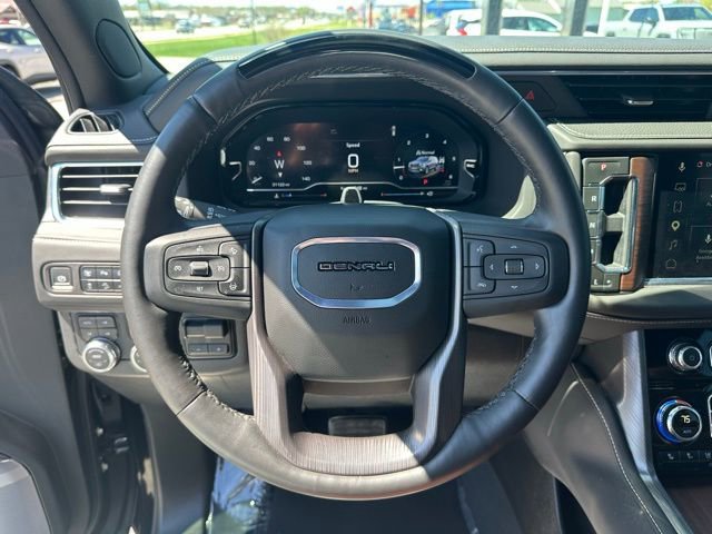 Used 2024 GMC Yukon Denali Ultimate AWD/4WD image 26