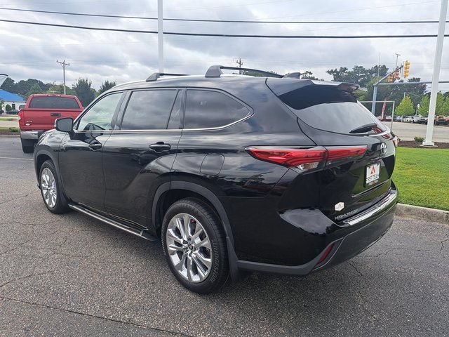 Certified 2020 Toyota Highlander Limited AWD/4WD image 10
