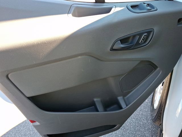 Used 2023 Ford Transit 350 XLT image 17