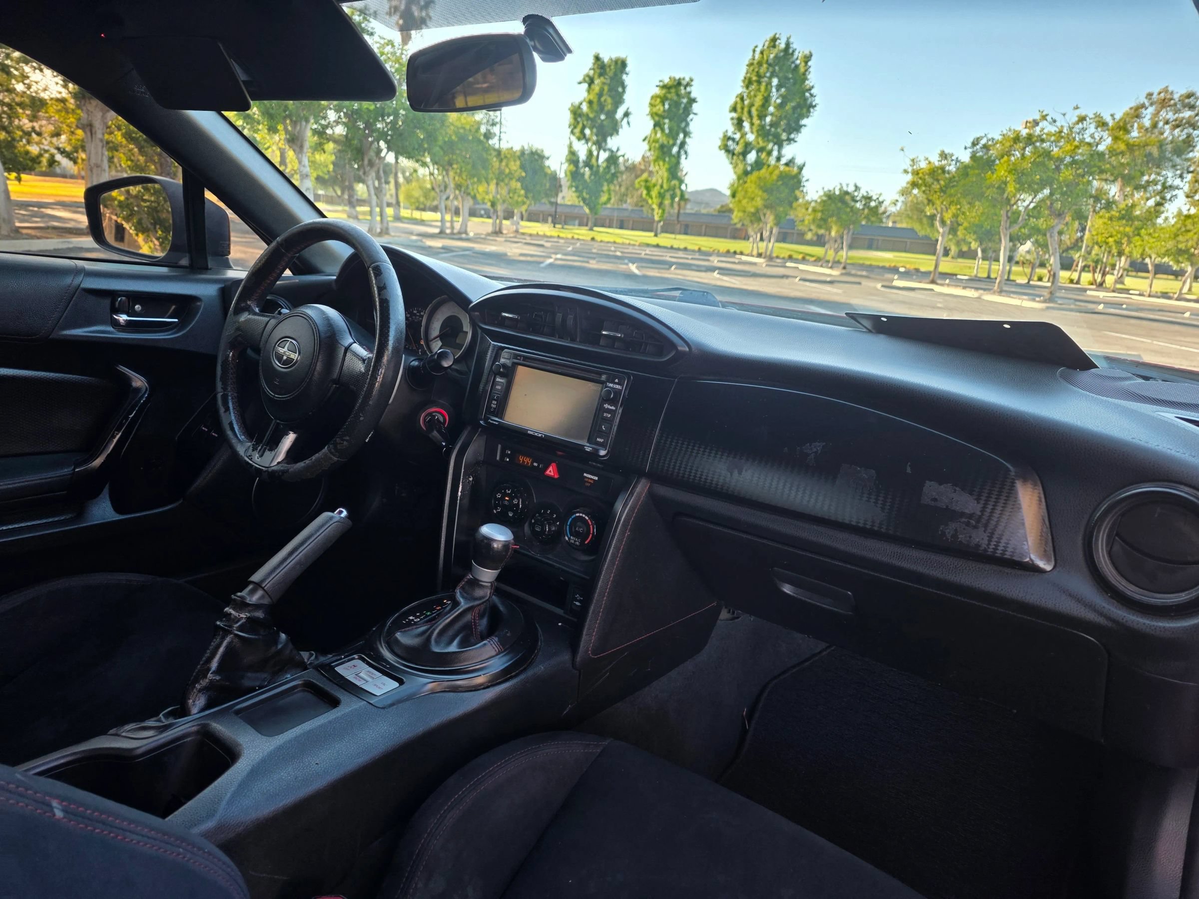 Used 2014 Scion FR-S RWD image 10