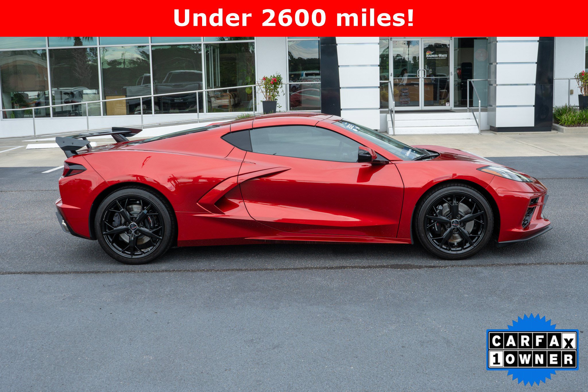 Used 2022 Chevrolet Corvette Stingray Preferred Cpe w/ Z51 Performance Package RWD image 2