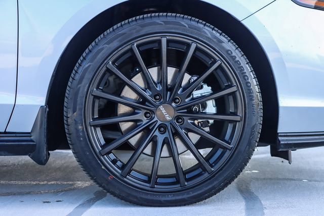 Used 2025 Honda Accord Touring image 11