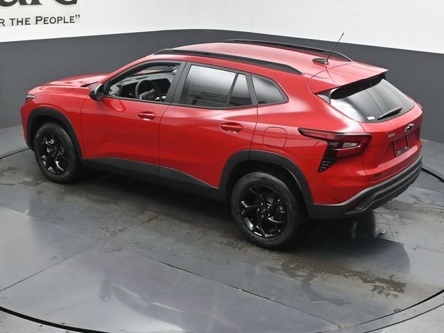 New 2026 Chevrolet Trax LT w/ Midnight Edition FWD image 20