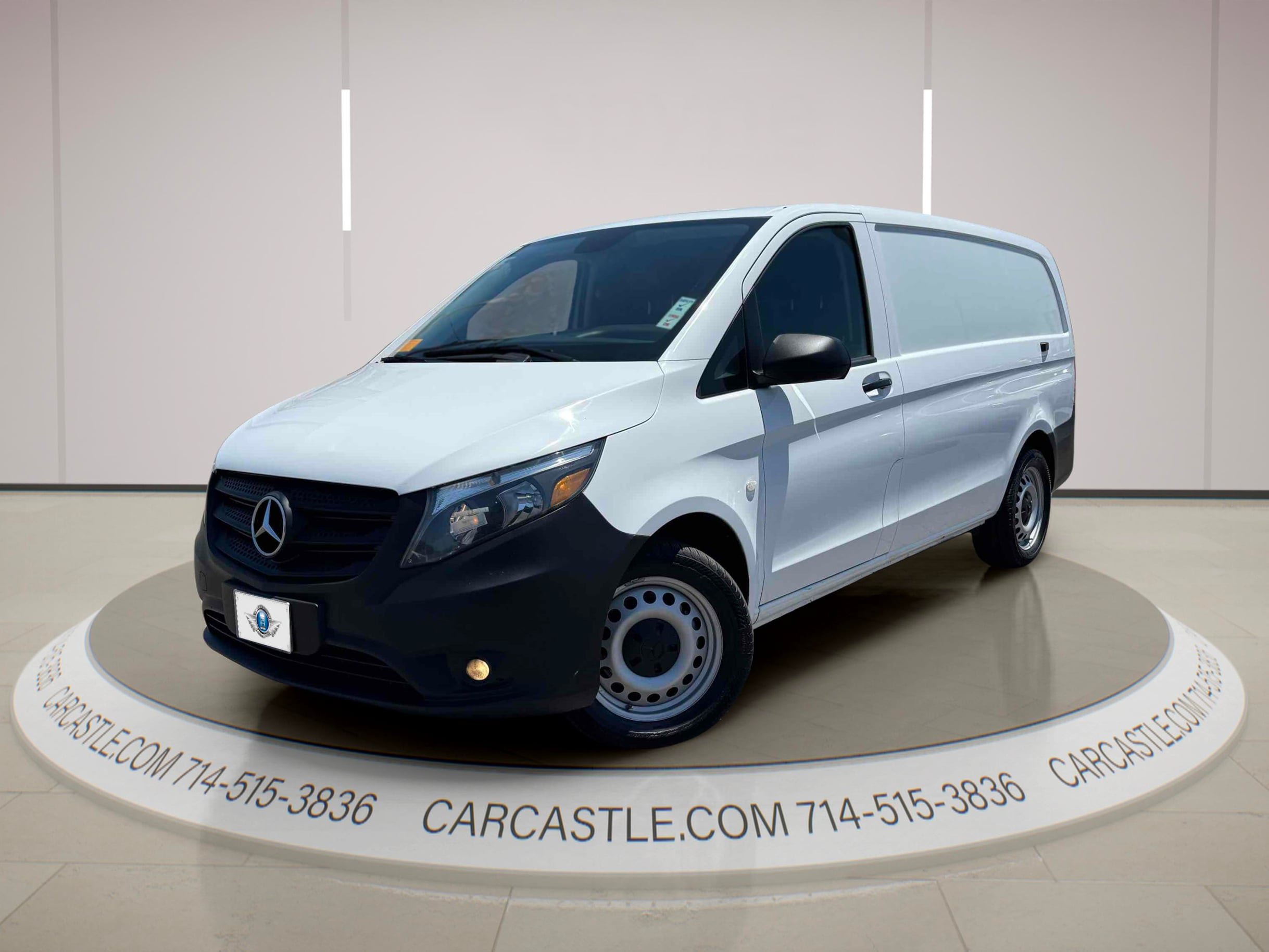 Used 2019 Mercedes-Benz Metris image 1