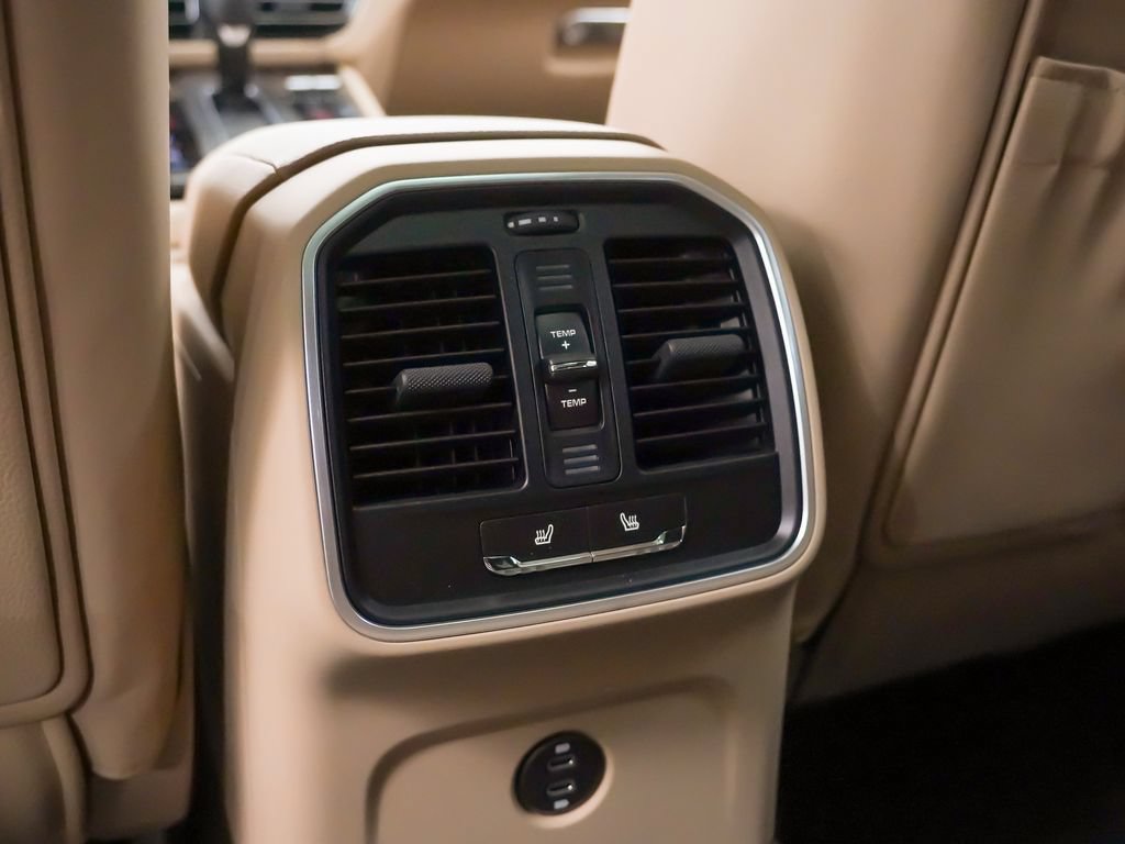 Certified 2026 Porsche Macan S AWD/4WD image 20