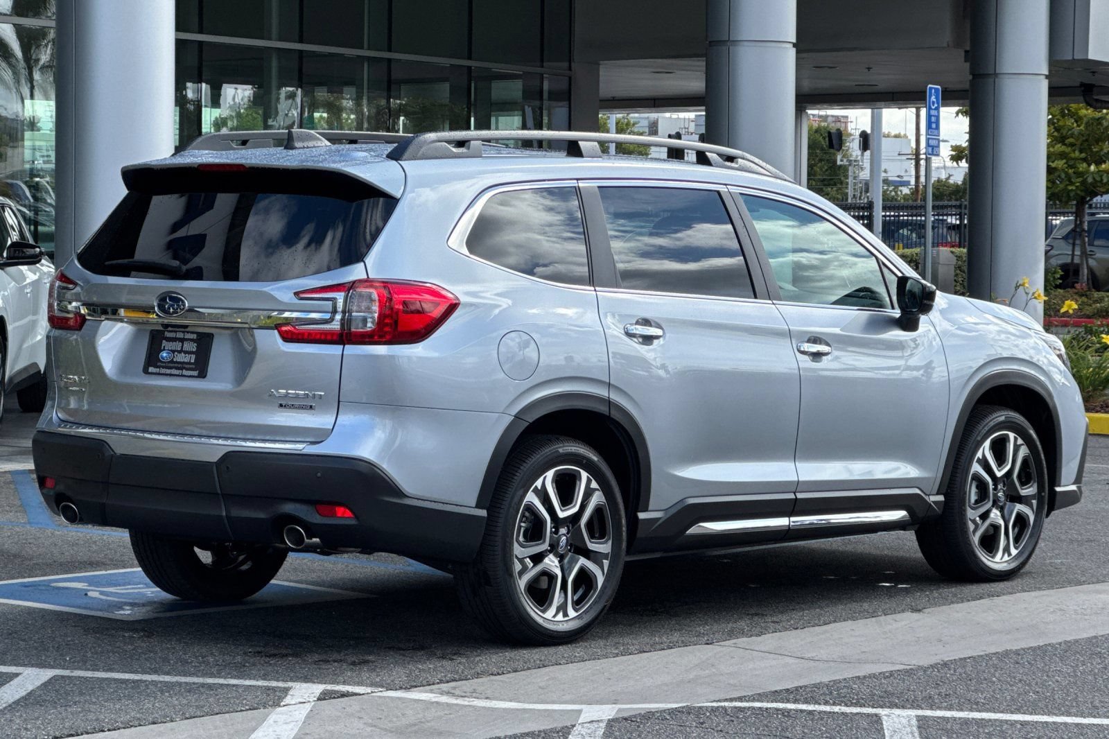 New 2026 Subaru Ascent Touring AWD/4WD image 4