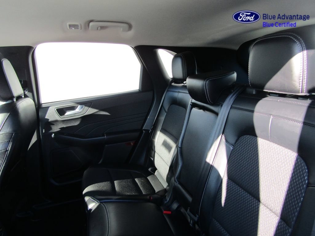 Certified 2026 Ford Escape SE w/ Class II Trailer Tow Package FWD image 27