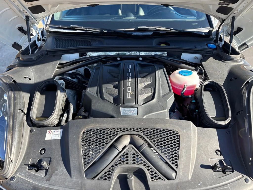 Used 2017 Porsche Macan GTS image 20