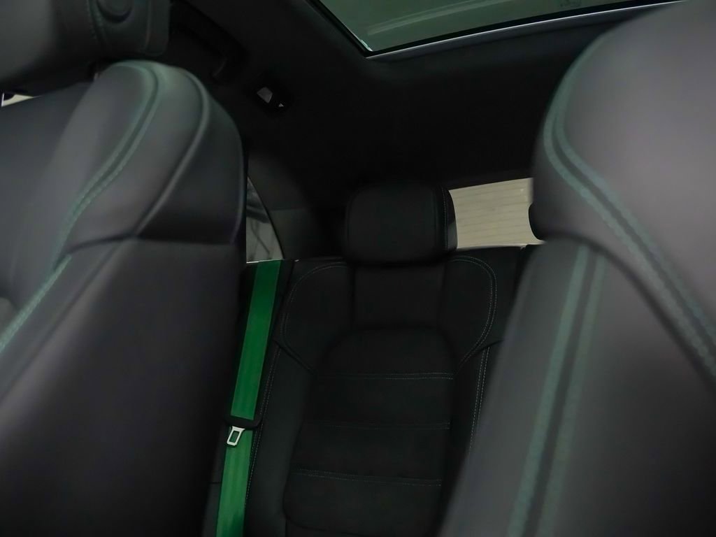 Certified 2026 Porsche Macan GTS image 36