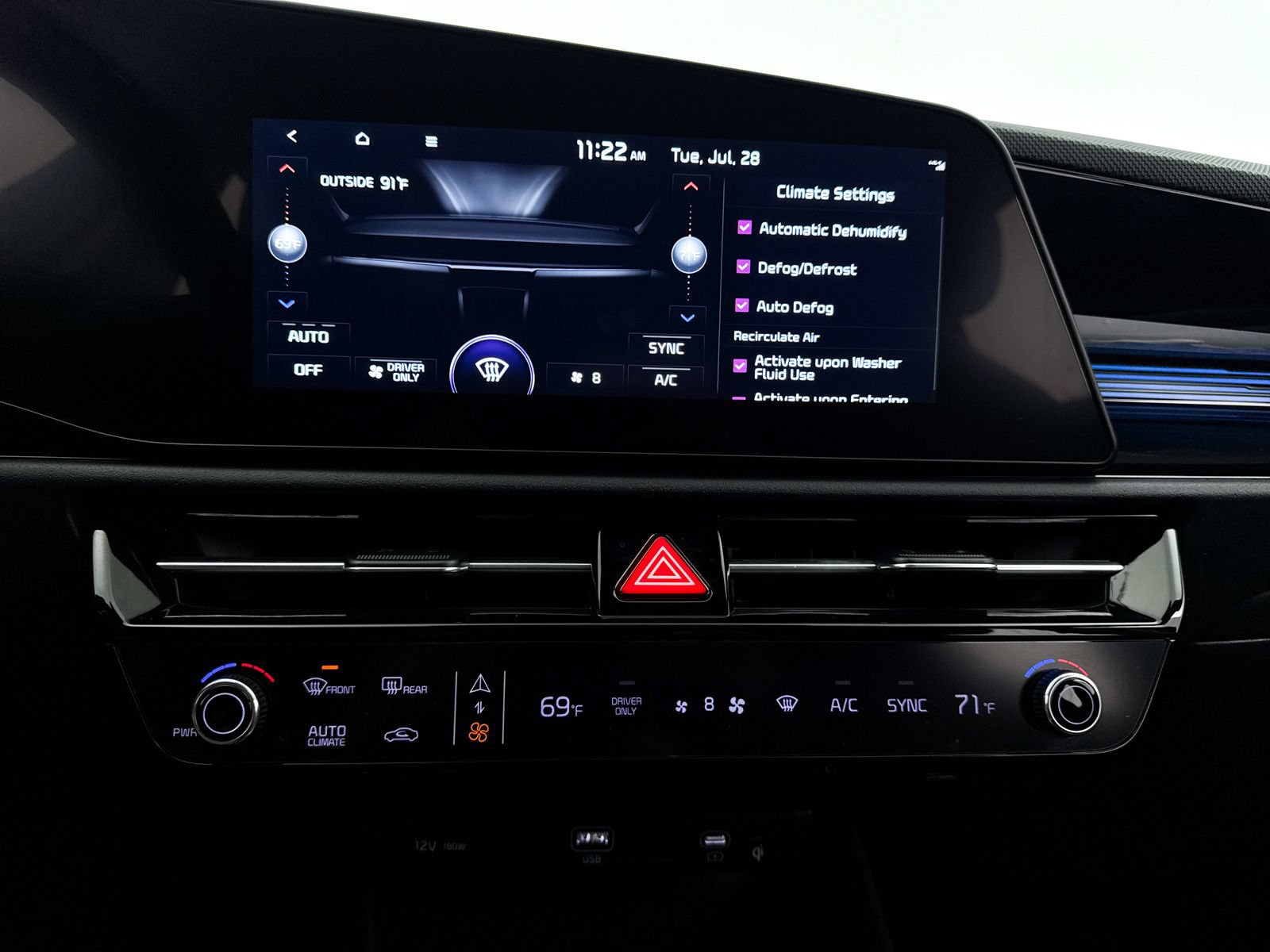 Certified 2023 Kia Niro EX FWD image 25