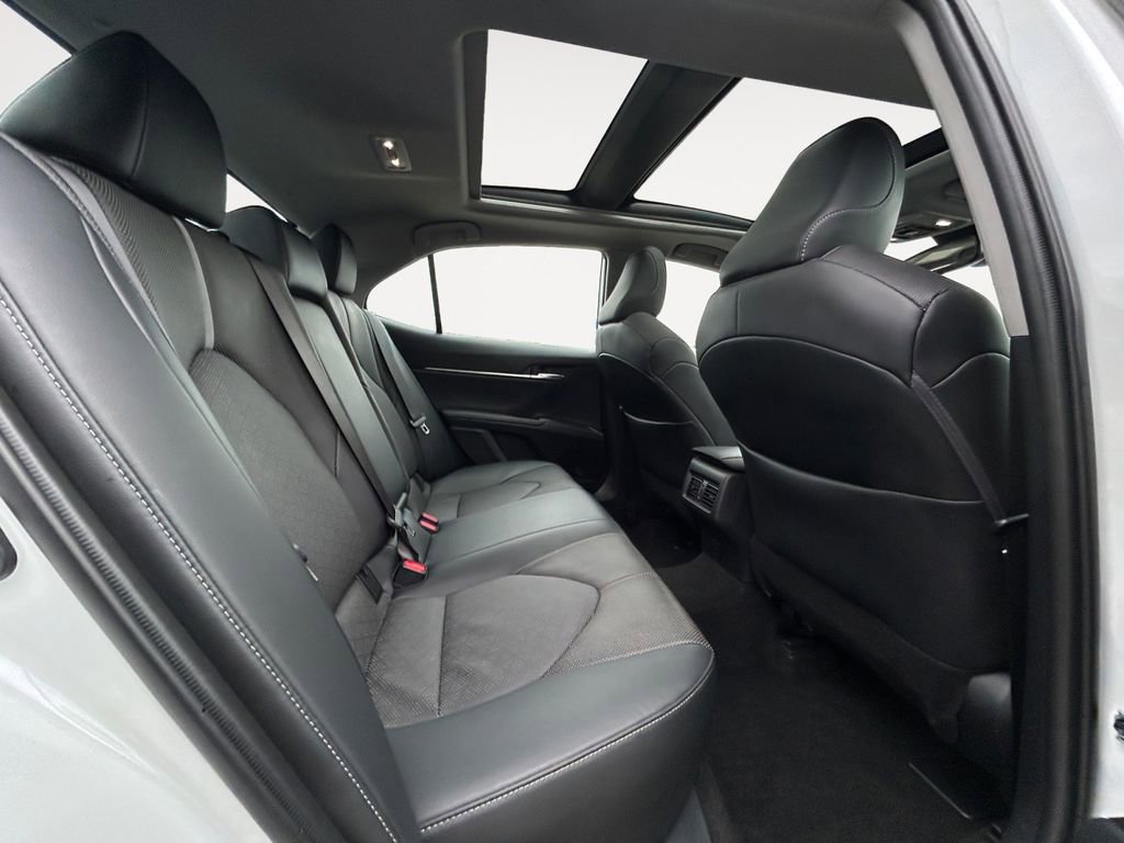 Used 2023 Toyota Camry XSE w/ Navigation Package image 11