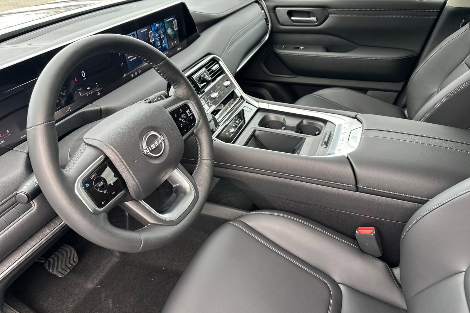 New 2026 Nissan Armada SV image 10