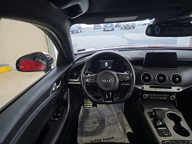 Used 2021 Kia Stinger GT2 image 12