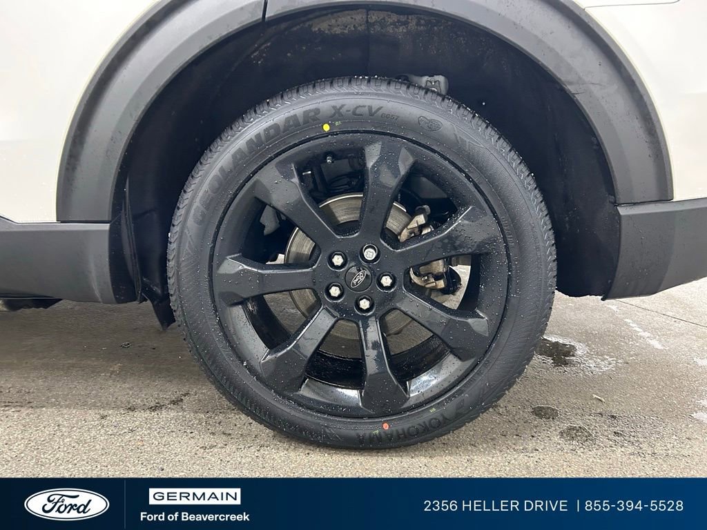 Certified 2023 Ford Explorer ST-Line w/ Class IV Trailer Tow Package image 12