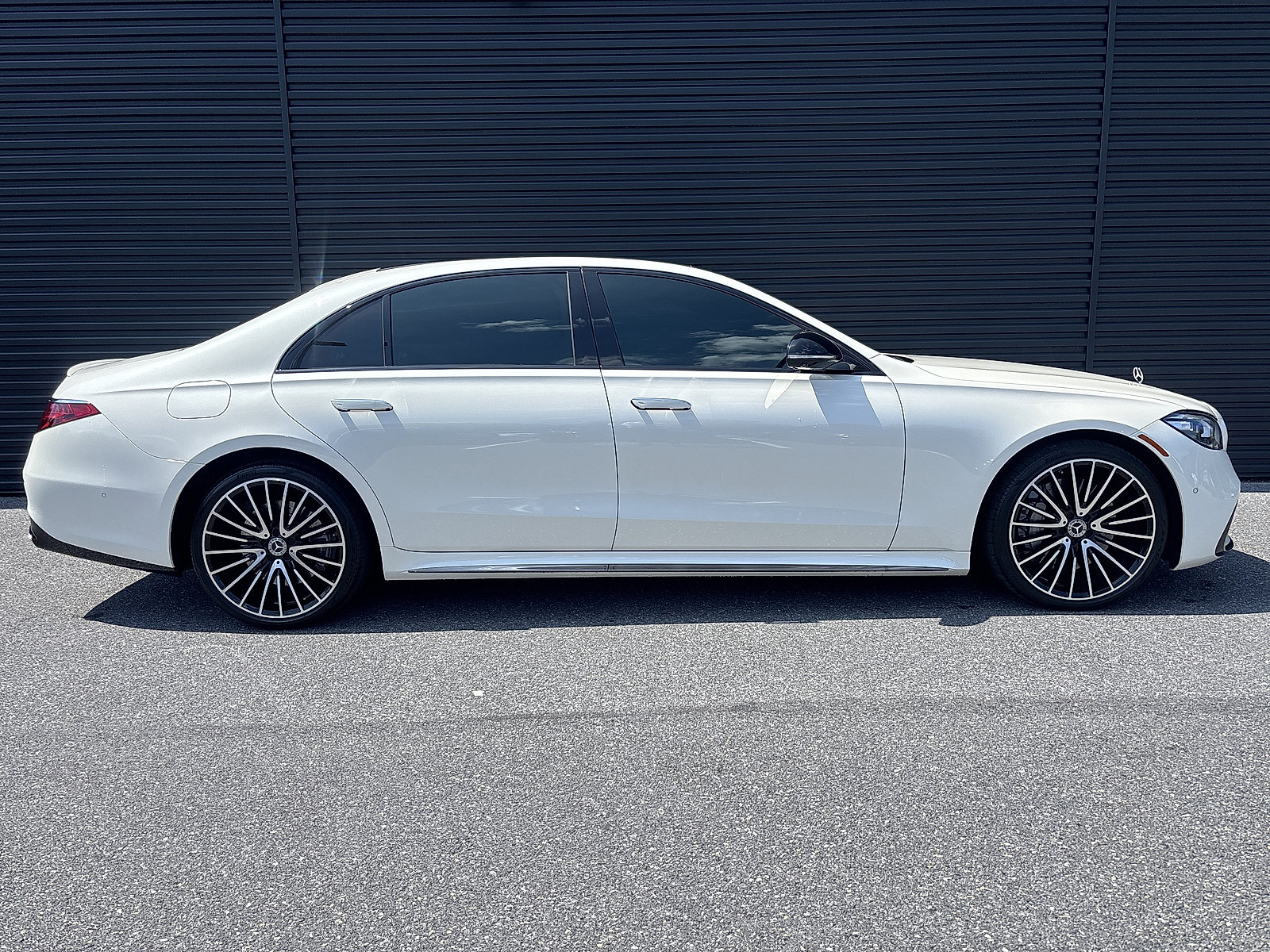 Used 2023 Mercedes-Benz S 580 4MATIC Sedan image 6