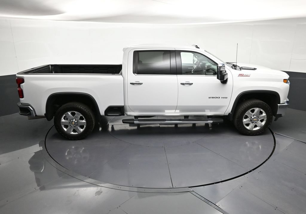 Used 2022 Chevrolet Silverado 2500 LTZ w/ LTZ Plus Package AWD/4WD image 20