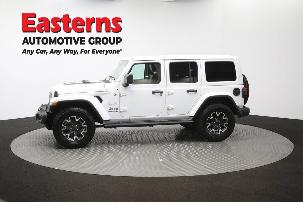 Used 2024 Jeep Wrangler Unlimited Sahara w/ Dual Top Group AWD/4WD image 58
