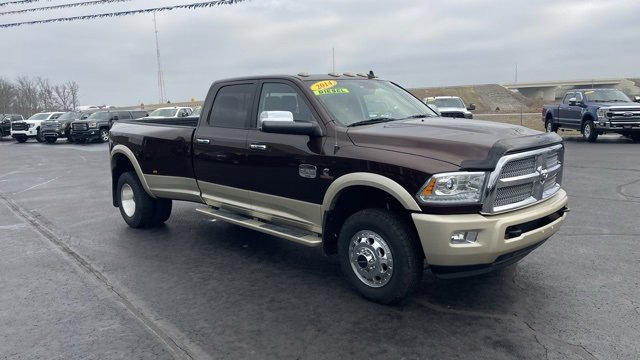 Used 2014 RAM 3500 Laramie Longhorn image 9