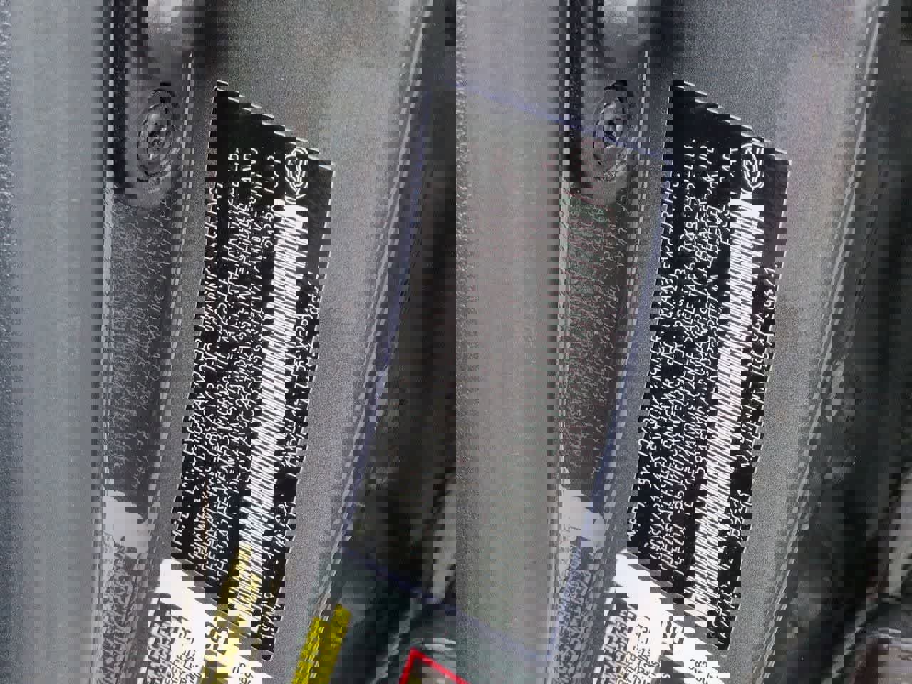 Used 2024 Lexus ES 300h Ultra Luxury image 38