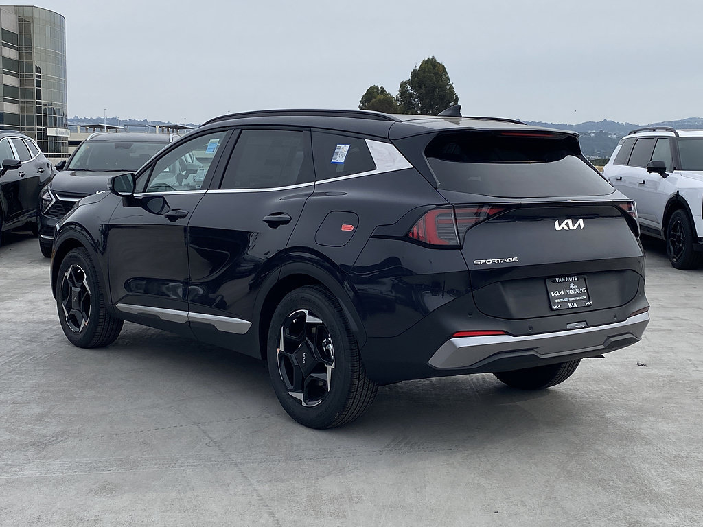 New 2026 Kia Sportage EX FWD image 6