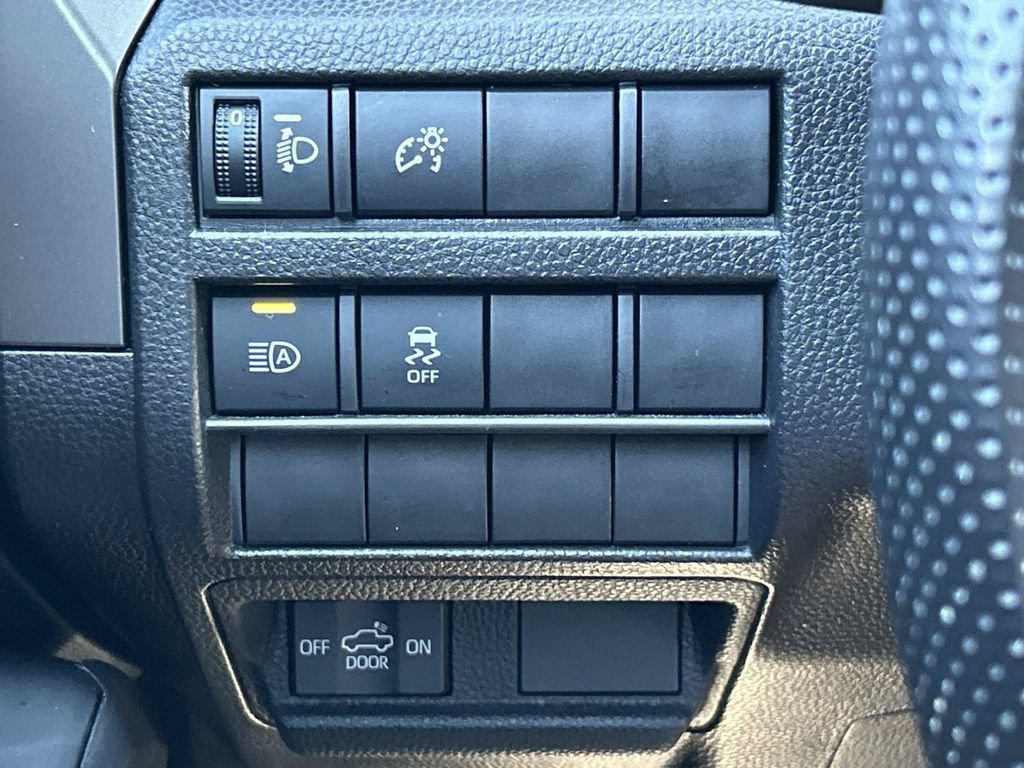Used 2024 Toyota Tacoma SR5 AWD/4WD image 26