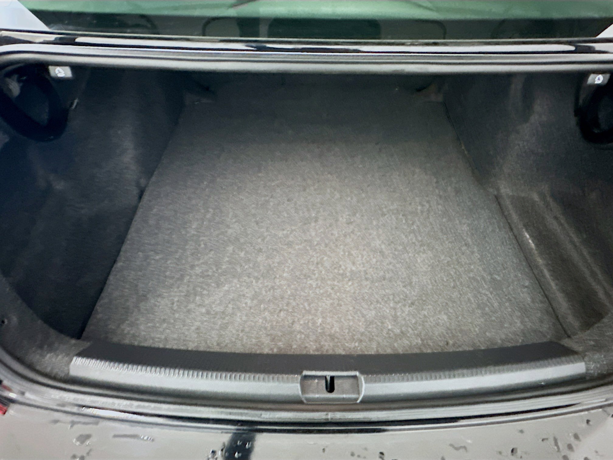 Used 2020 Volkswagen Passat 2.0T R-Line FWD image 29