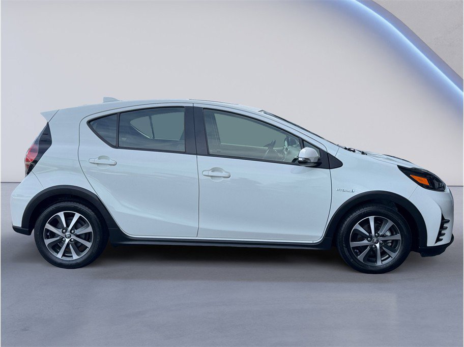 Used 2018 Toyota Prius C Three FWD image 7