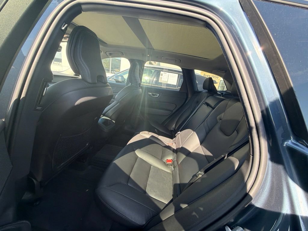 Certified 2024 Volvo XC60 B5 Core w/ Protection Package Premier AWD/4WD image 6