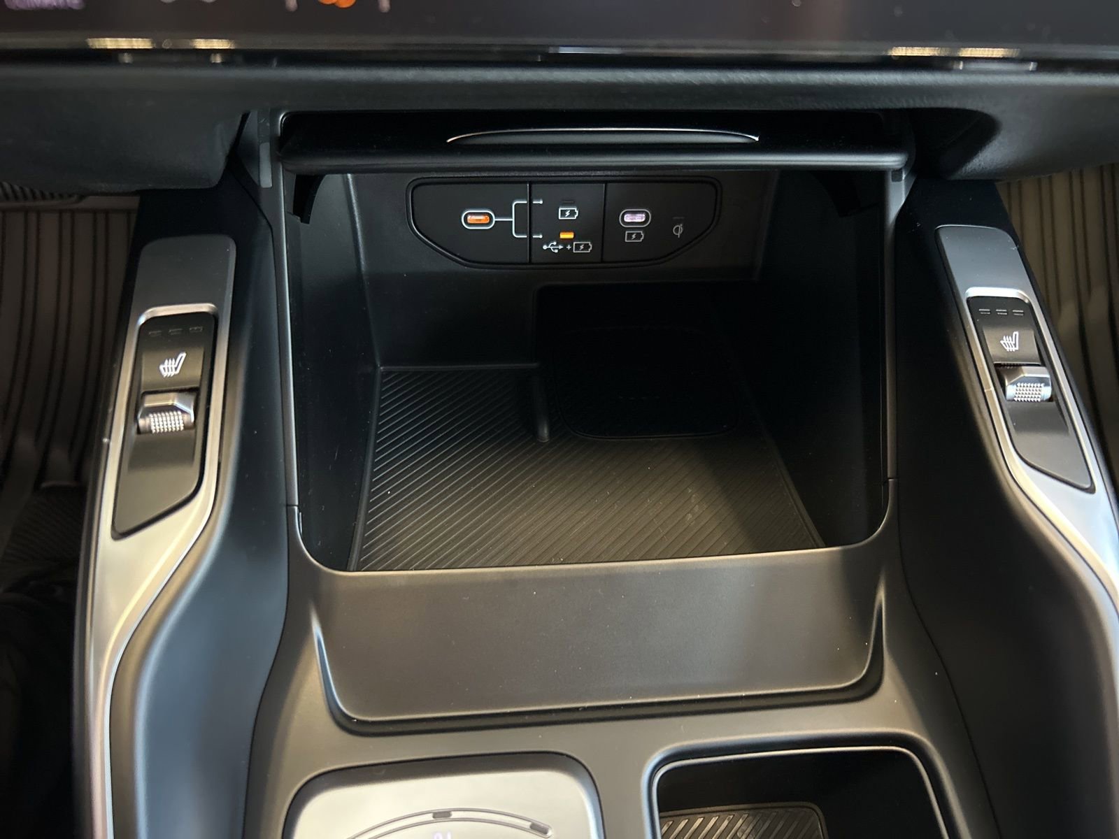 New 2025 Kia Sorento EX w/ EX Panoramic Sunroof Package image 30