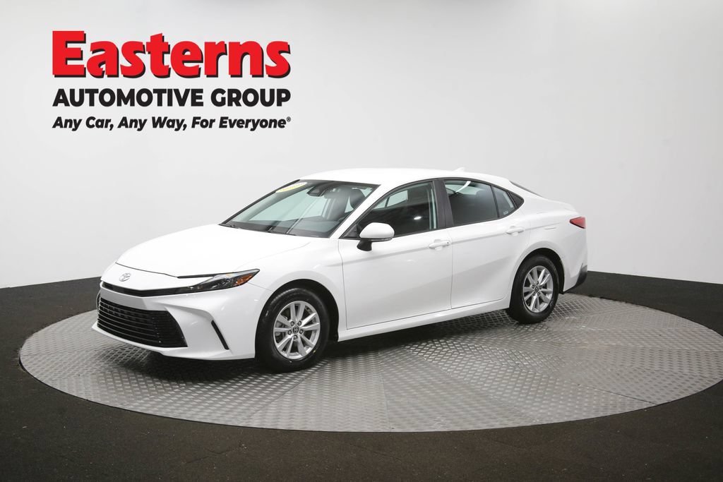 Used 2025 Toyota Camry LE FWD image 56