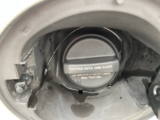 Used 2016 Buick Encore FWD image 12