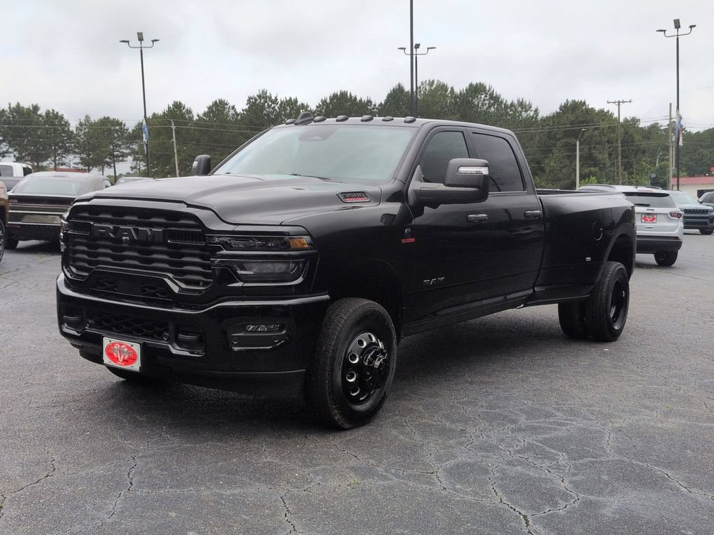 New 2026 RAM 3500 Big Horn AWD/4WD image 6