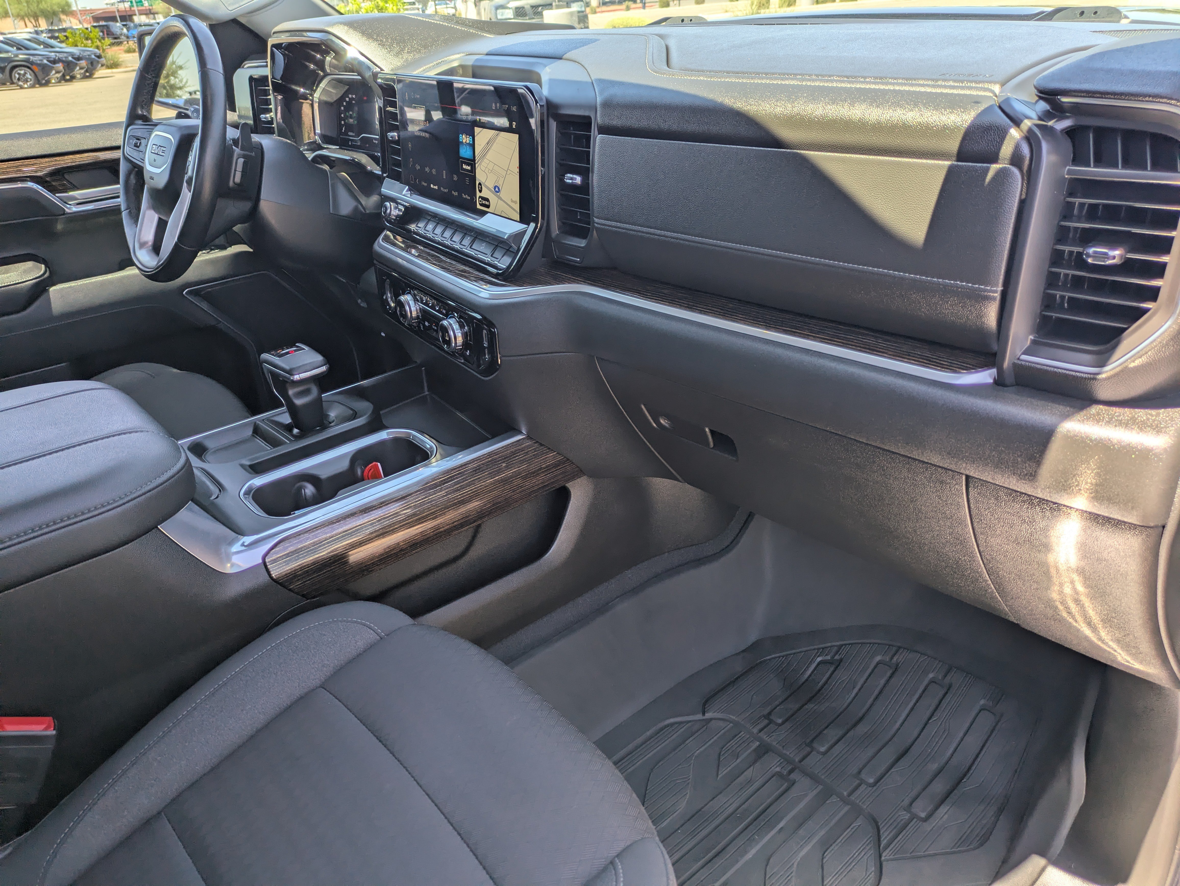Used 2023 GMC Sierra 1500 Elevation AWD/4WD image 12