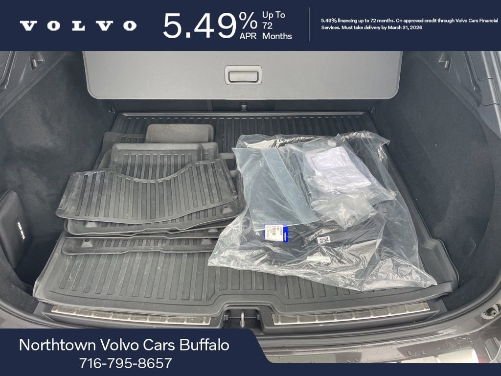 Certified 2023 Volvo XC60 B5 Plus w/ Climate Package image 5