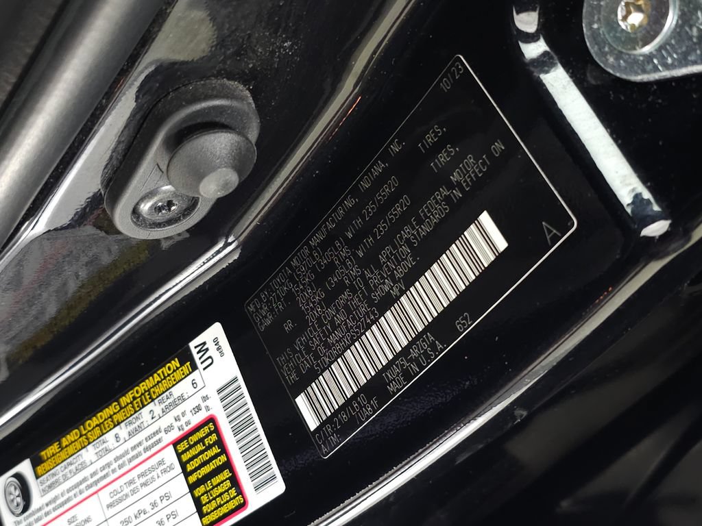 Used 2023 Toyota Highlander Limited AWD/4WD image 36