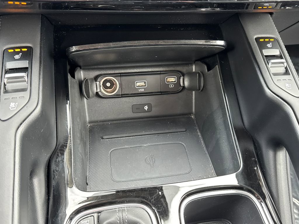 Used 2022 Kia Telluride SX w/ Nightfall Edition Package image 30