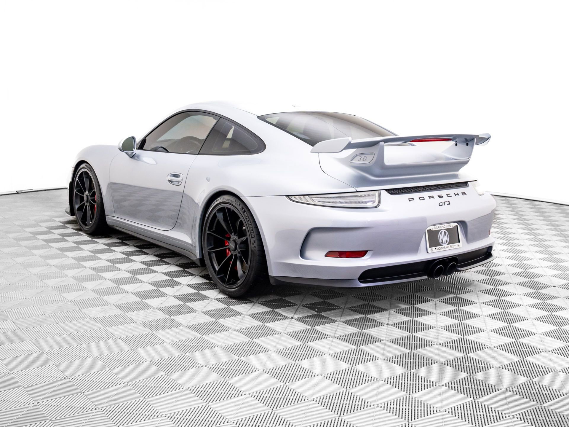 Used 2015 Porsche 911 GT3 image 3