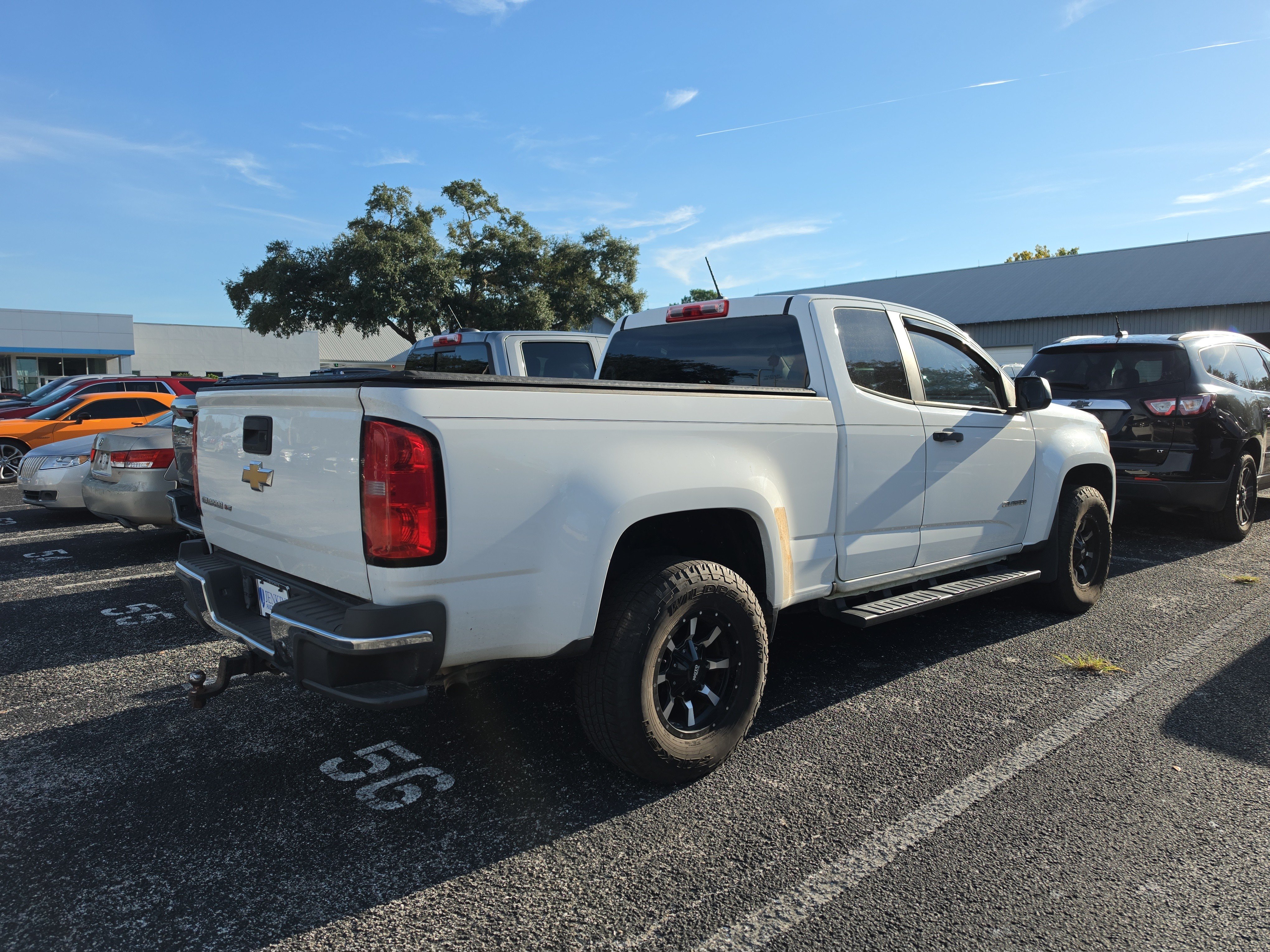 Used 2018 Chevrolet Colorado W/T RWD image 3