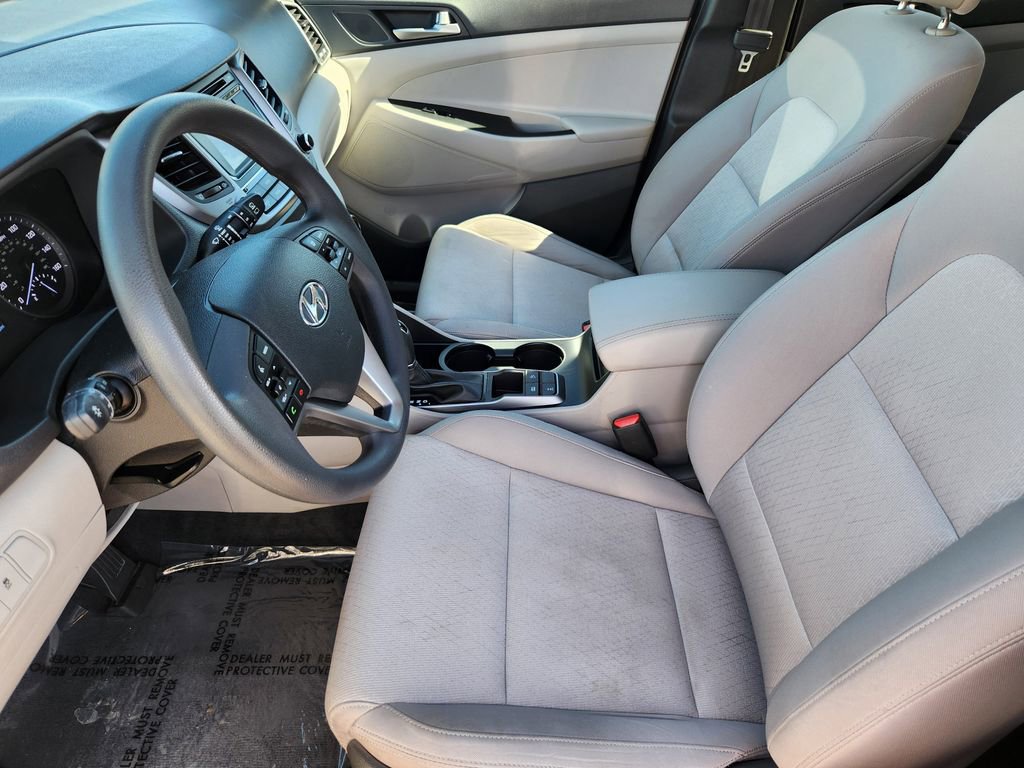 Used 2016 Hyundai Tucson SE w/ Option Group 02 image 4