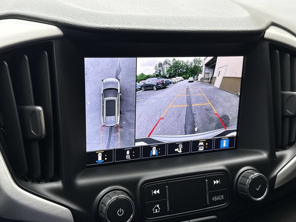 Certified 2022 GMC Terrain SLT w/ Tech Package AWD/4WD image 19