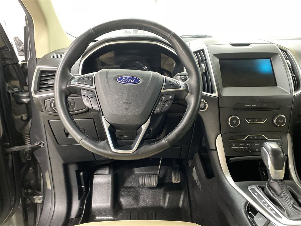 Used 2015 Ford Edge SEL w/ Equipment Group 201A image 19