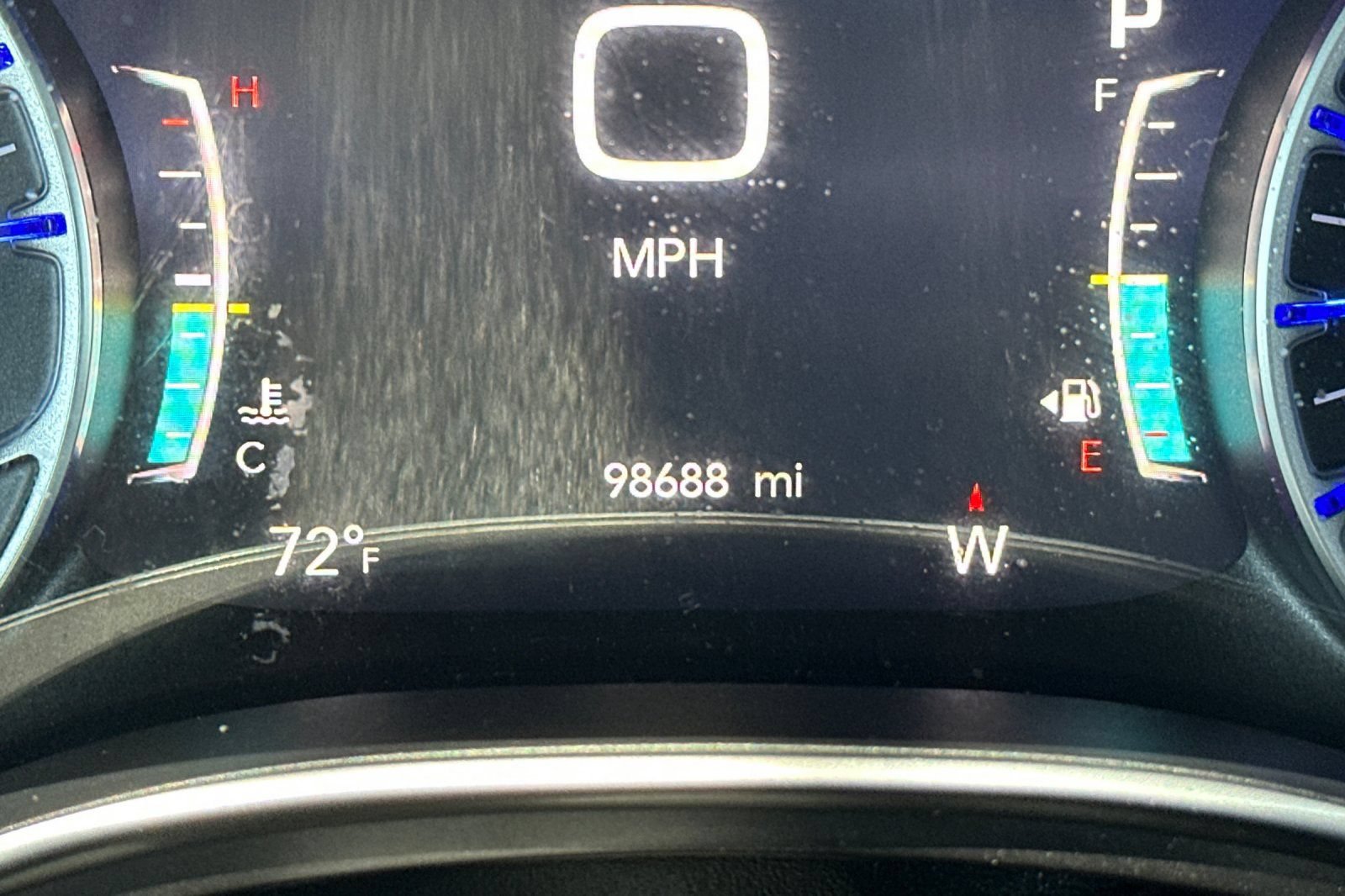 Used 2018 Chrysler Pacifica Limited FWD image 27