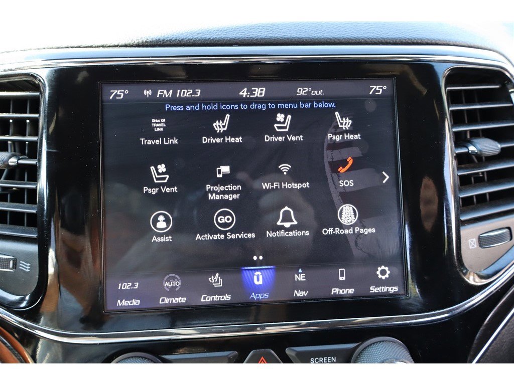 Used 2021 Jeep Grand Cherokee Trailhawk w/ Premium Lighting Group AWD/4WD image 39