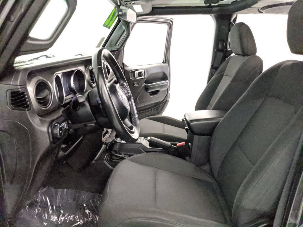Used 2022 Jeep Wrangler Unlimited Sport AWD/4WD image 15