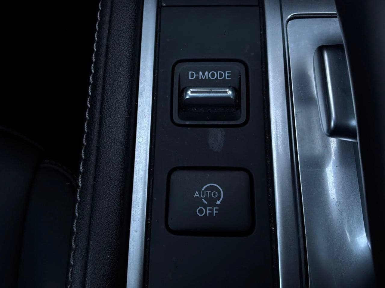 Used 2026 INFINITI QX60 Luxe FWD image 34
